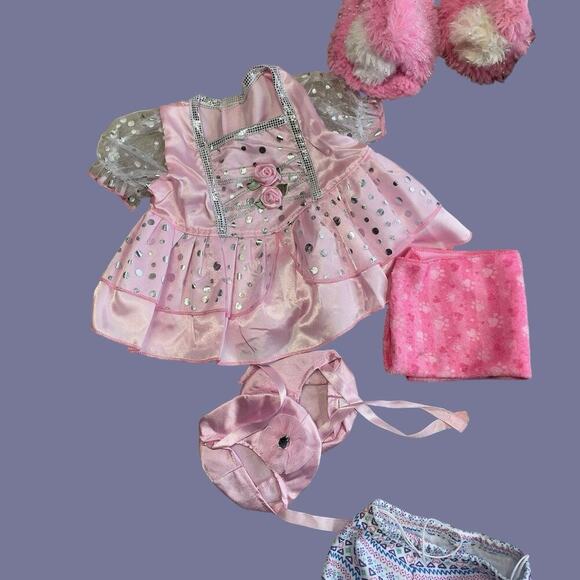 Build A Bear 28 Piece Bundle - Picture 2 of 9